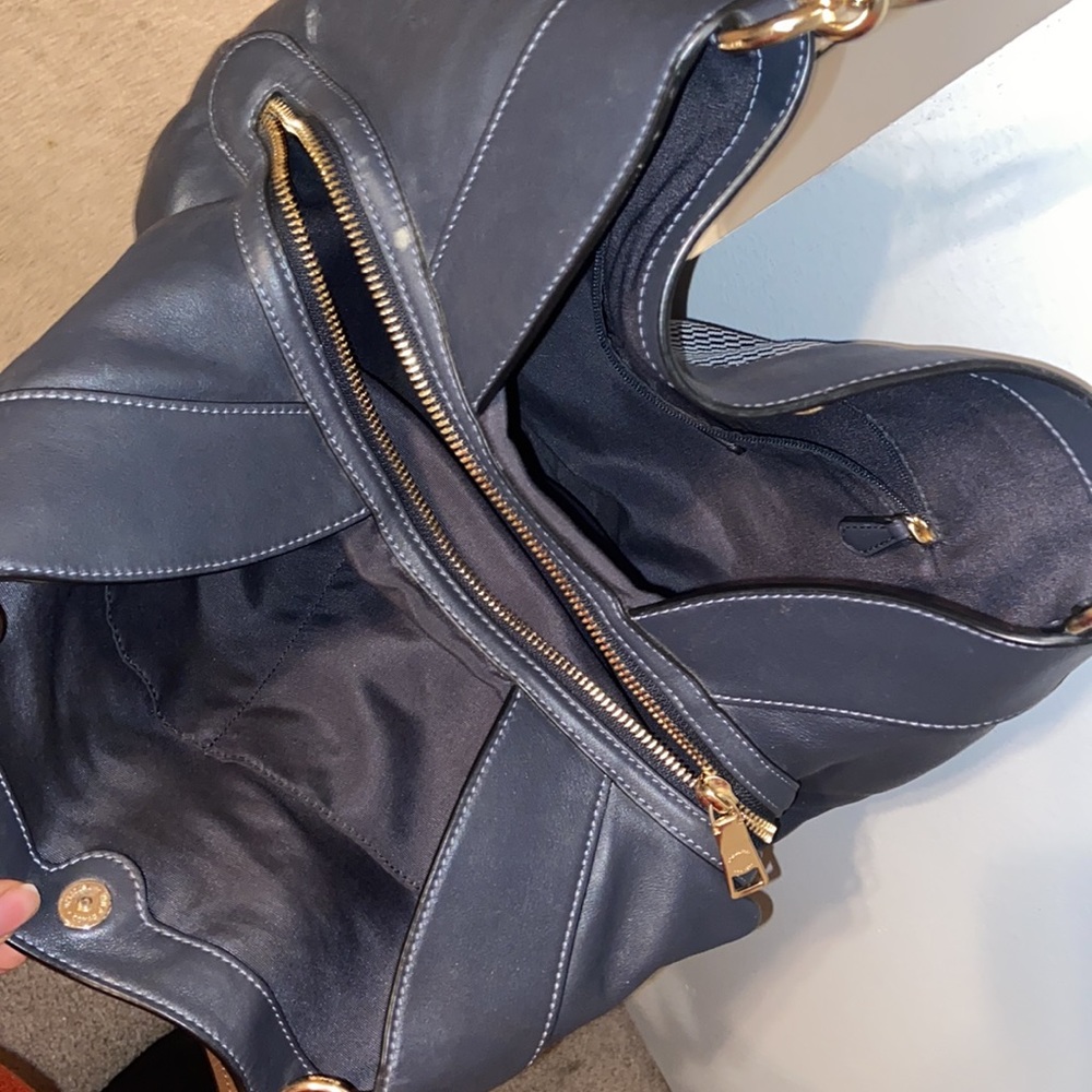 Coach shoulder bag - Picture 3 of 3